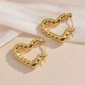 Anti-Tarnish 18K Gold Plated Zigzag Heart Hoop Earrings