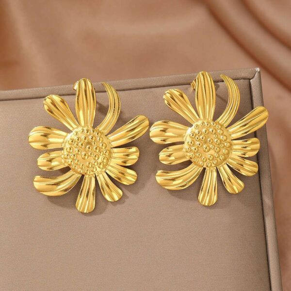 Gold Plated Daisy Flower Stud Earrings - Image 3