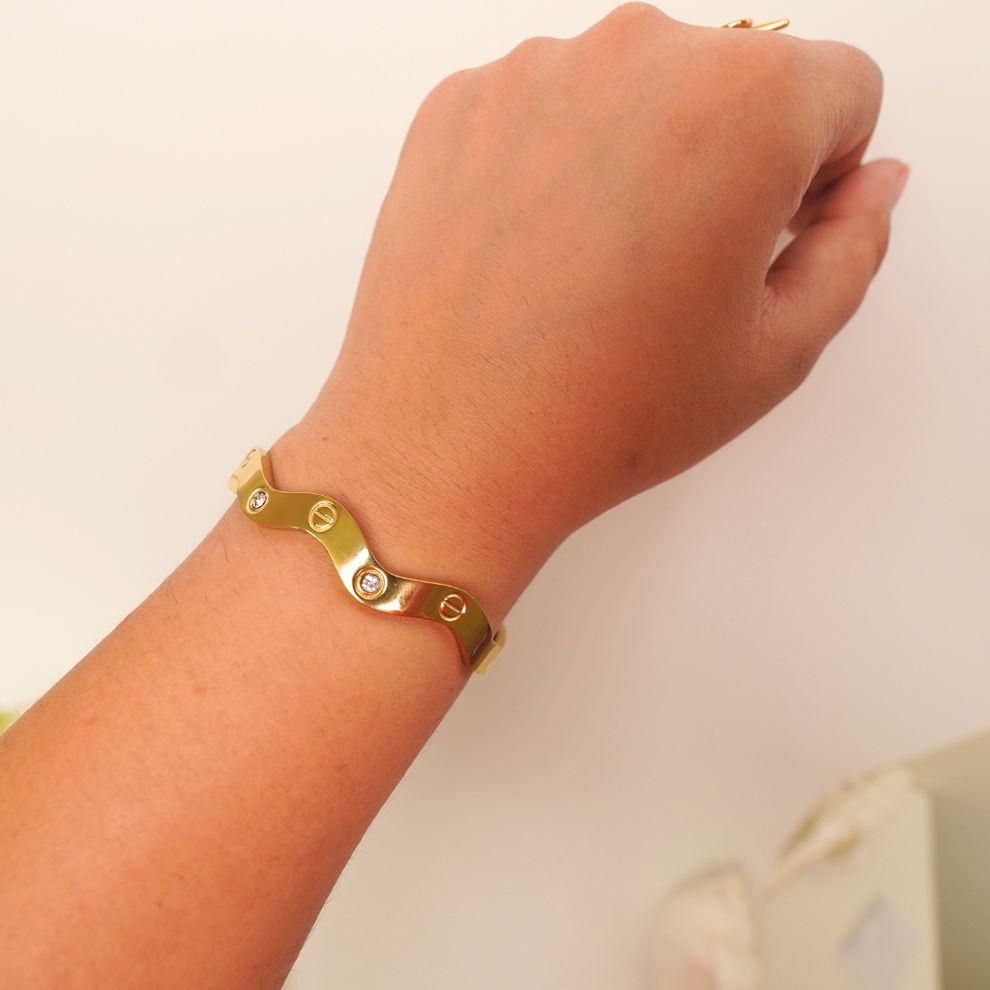 18K Gold Plated Wave Bracelet - Image 2