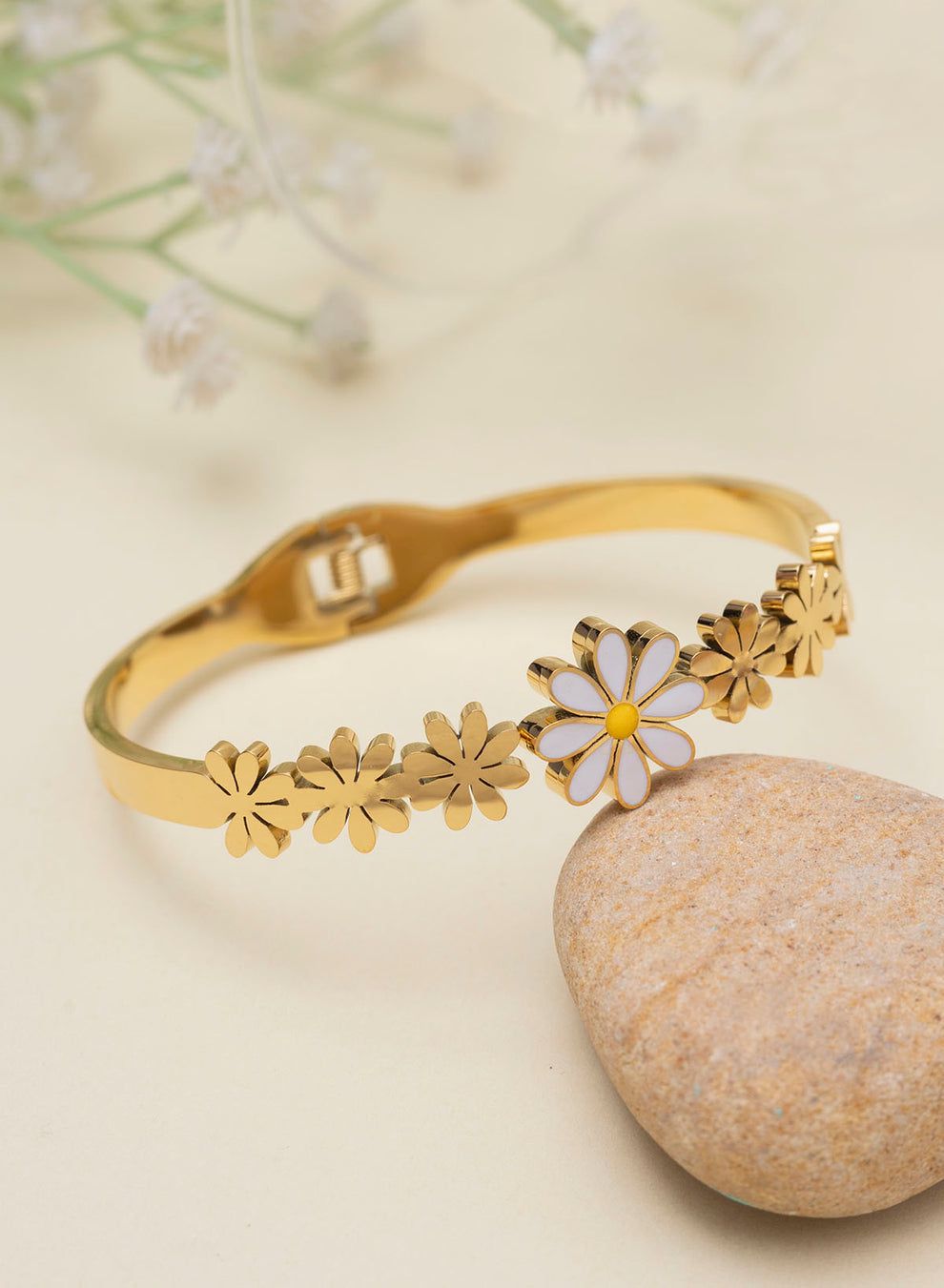 Stainless Steel 18K Gold Plated Floral Bracelet
