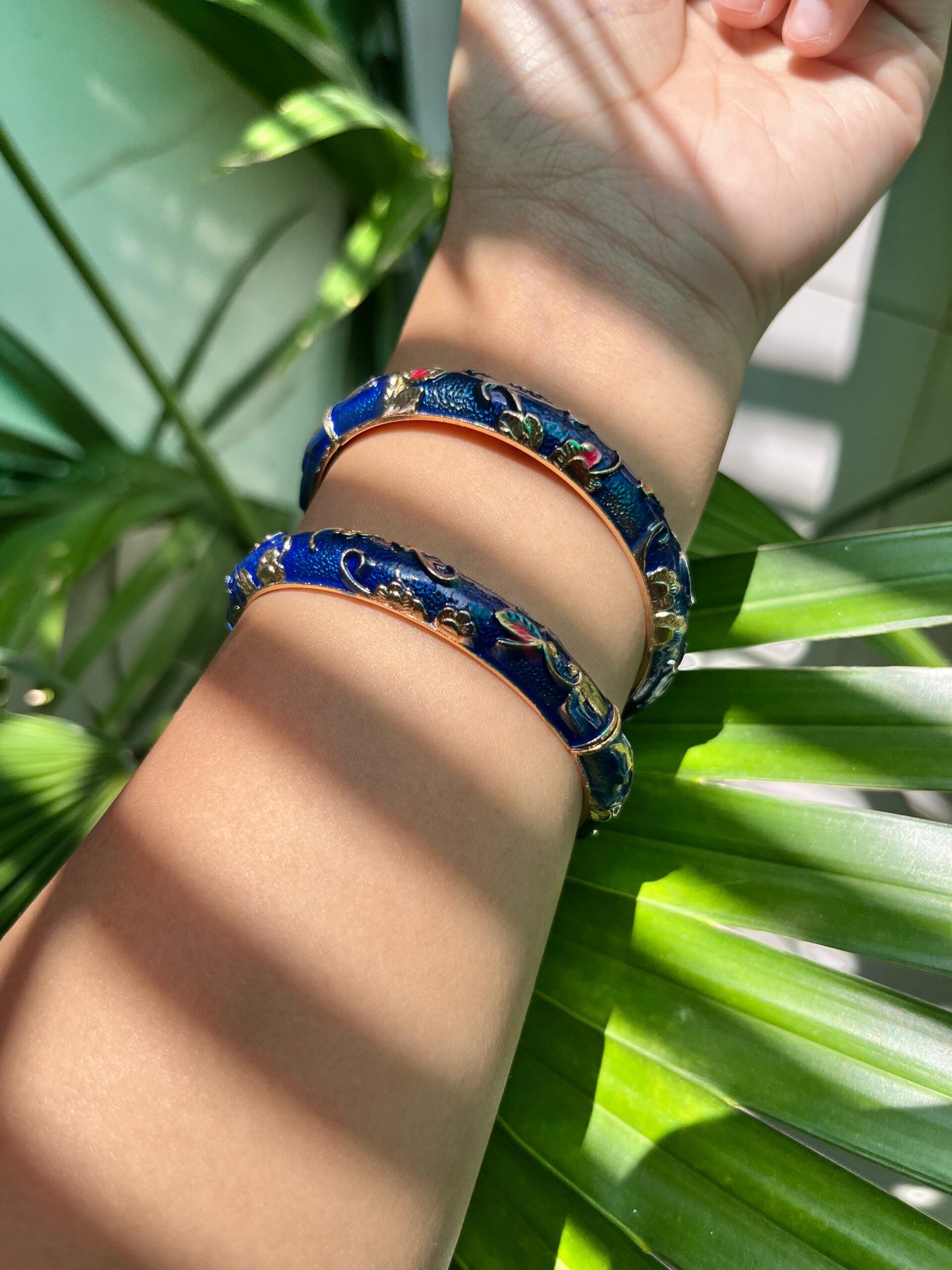 Royal Blue Enamel Floral Bangles with Golden Accents - Image 2