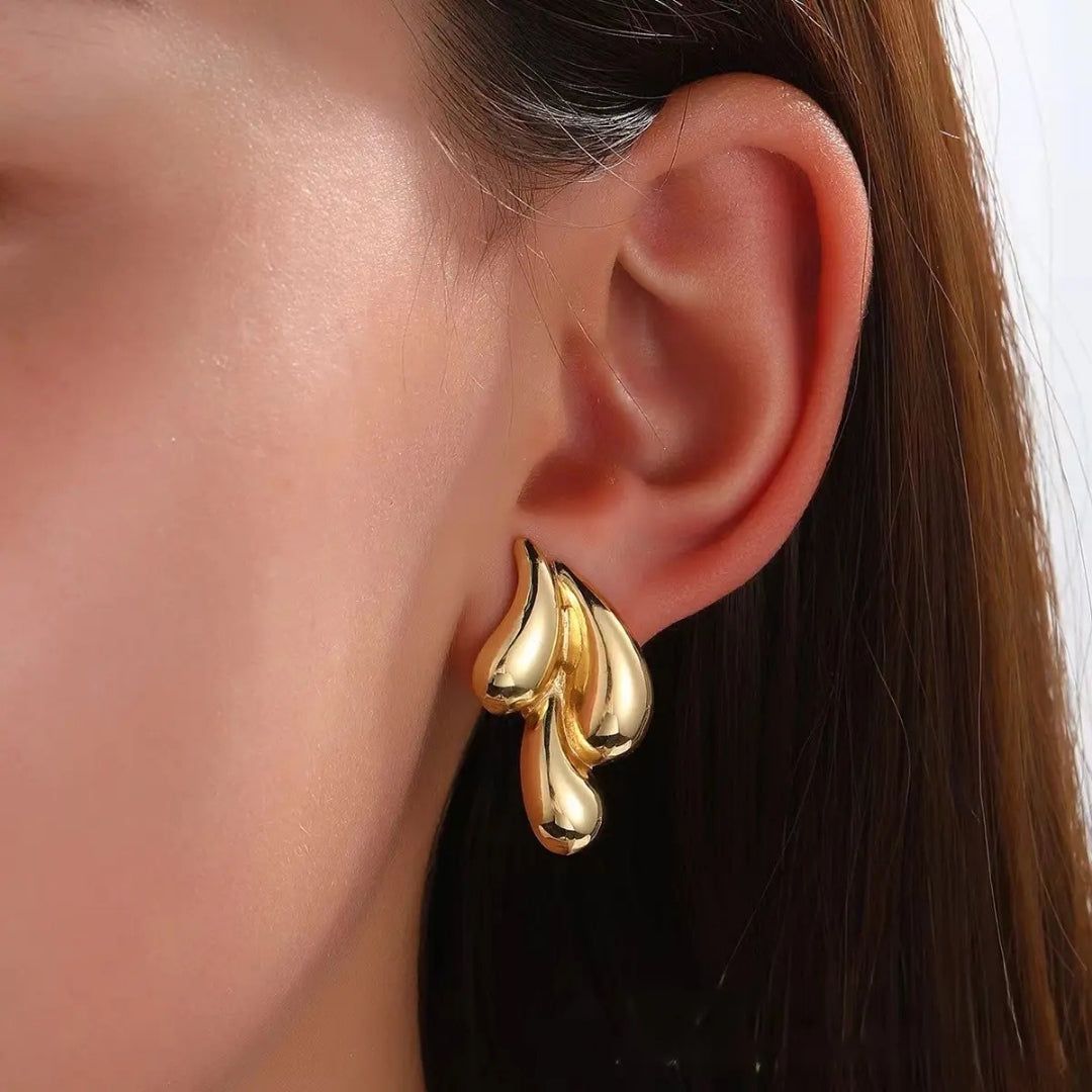 18K Gold-Plated Molten Droplet Sculpt Stud Earrings - Image 2