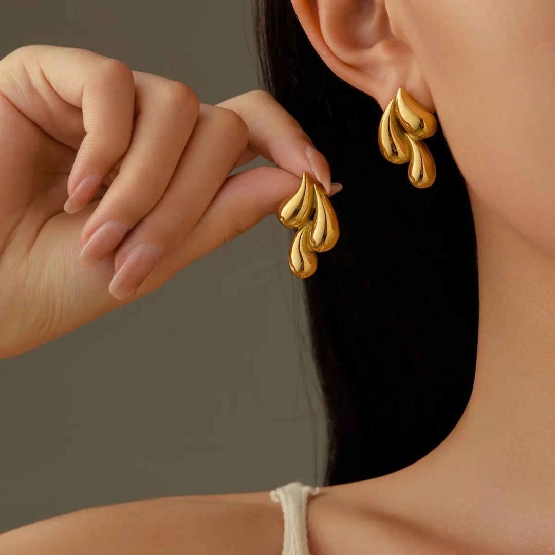 18K Gold-Plated Molten Droplet Sculpt Stud Earrings - Image 3