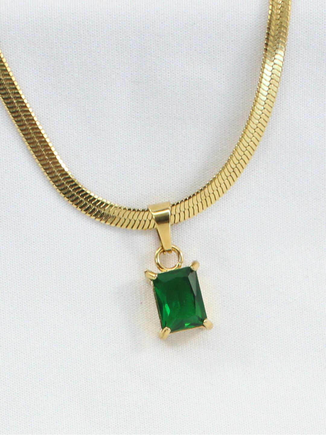 Emerald Green Solitaire Pendant Necklace - Image 3