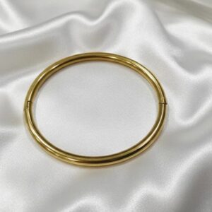 Minimal Baby Size Gold Bracelet